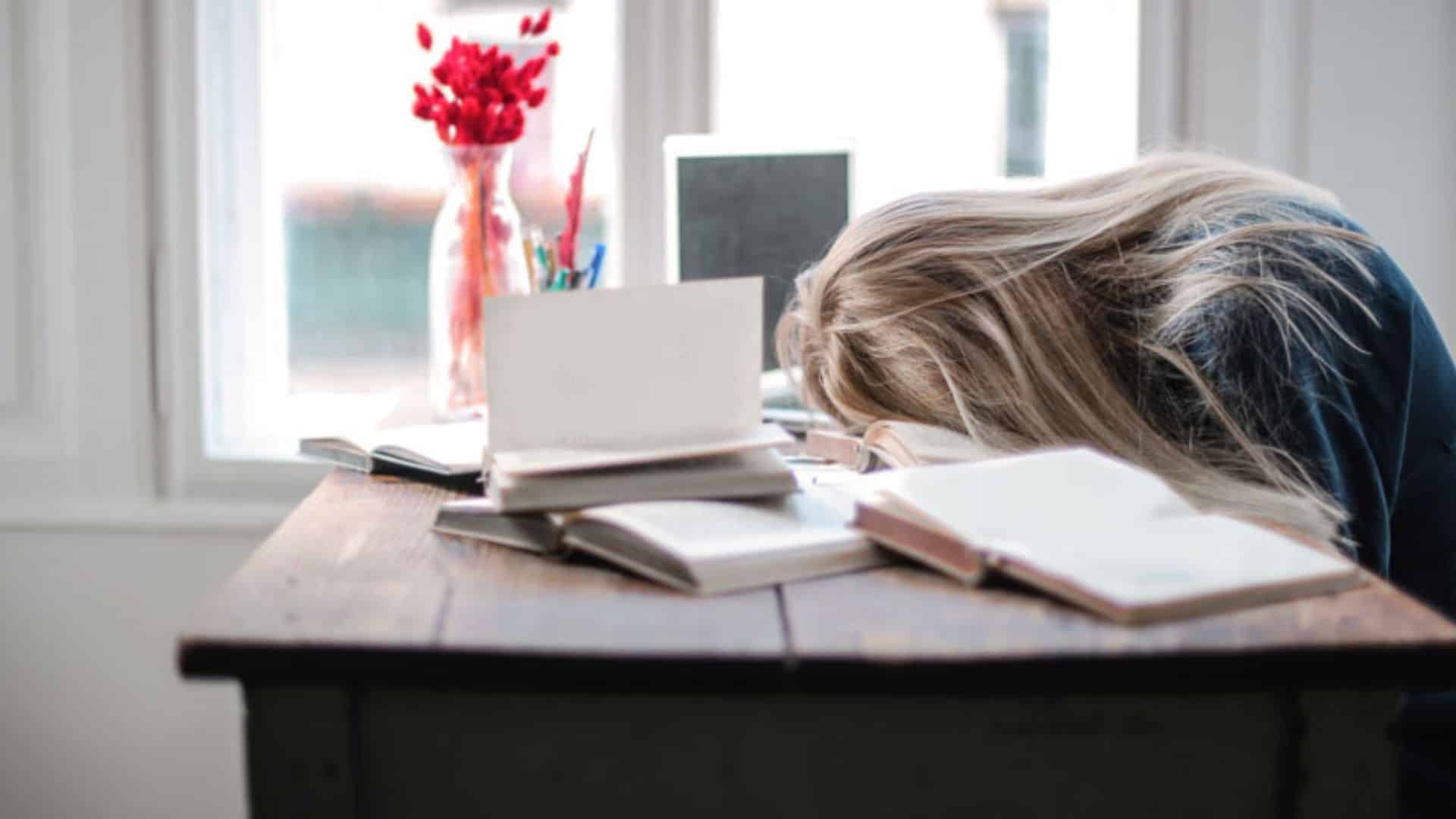 Impacto de la autoexigencia en la salud mental: aportes teóricos y evidencia empírica